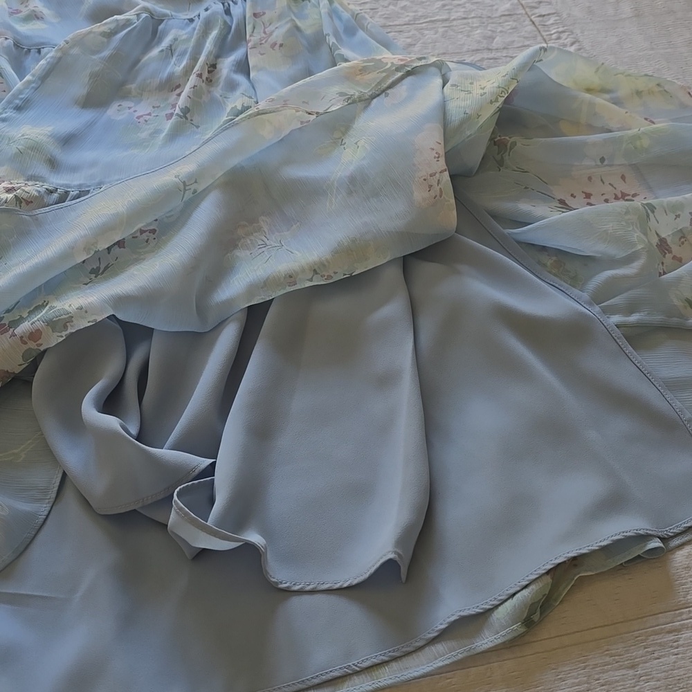Lauren Ralph Lauren Colorful Floral Georgette Tiered Skirt. - Blue Floral Size 4 - Picture 9 of 12